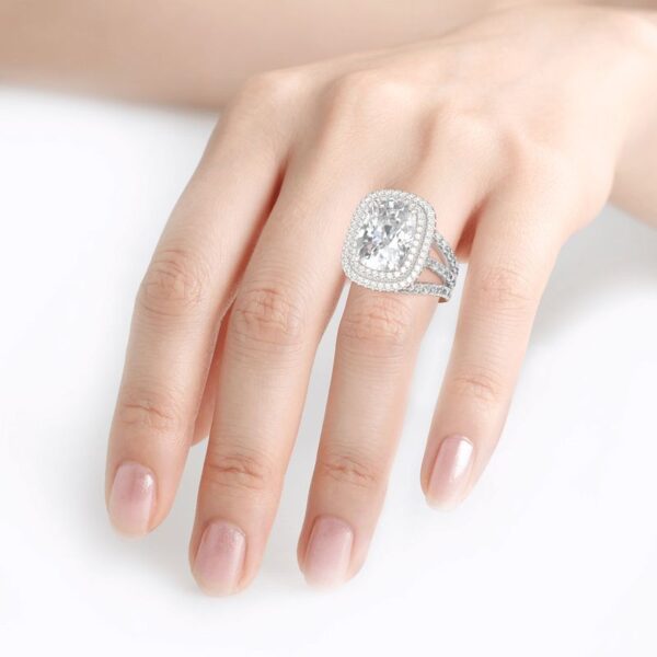 3370263a28bc5JEWE0475-4jpg