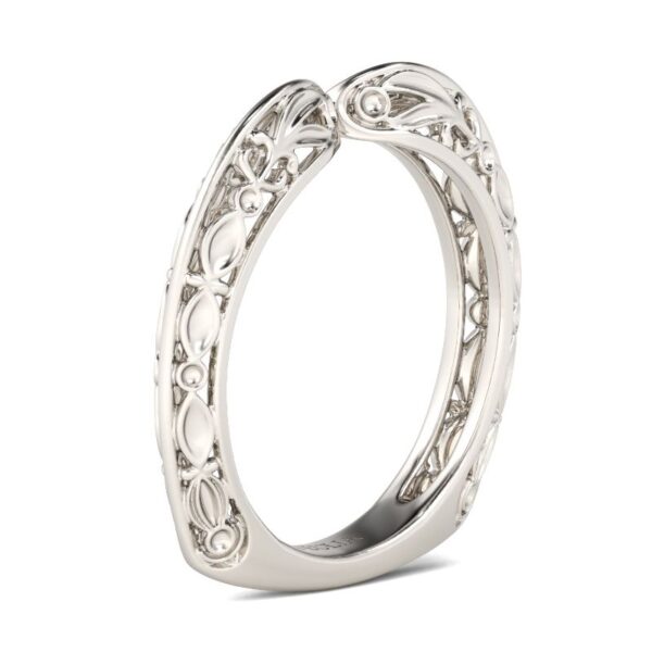 d5a4c6535ffb5JEWW0189-2jpg